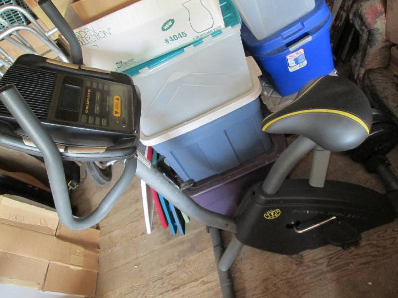 lot 90 image: Exercise bike...