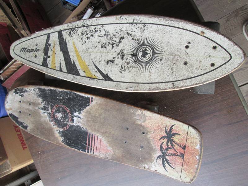 lot 109 image: 2 Skate boards...