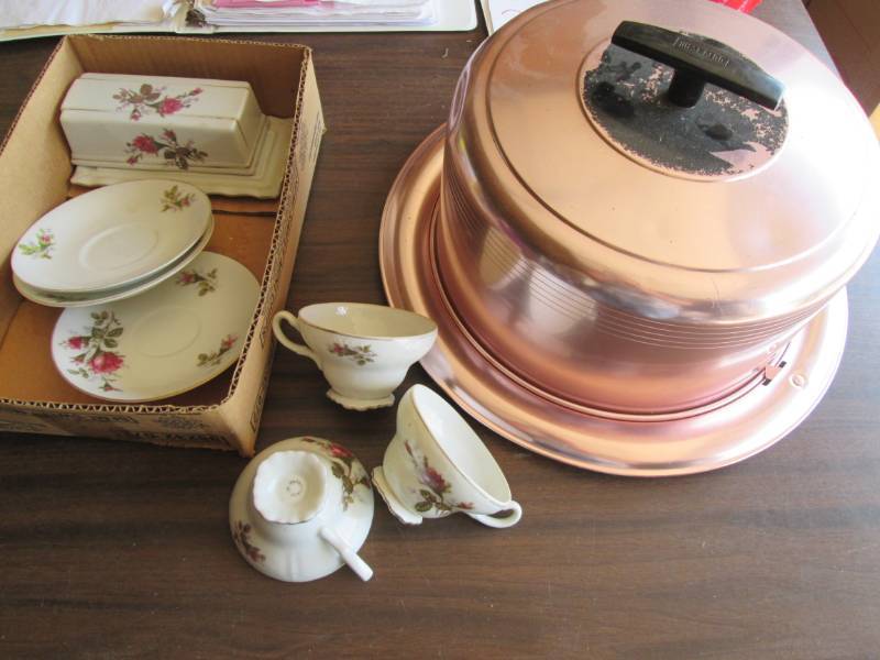 lot 38 image: Copper west bend cake carrier and t...