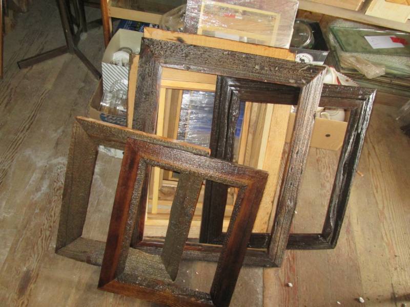 lot 63 image: Frames, canvas, barnwood...