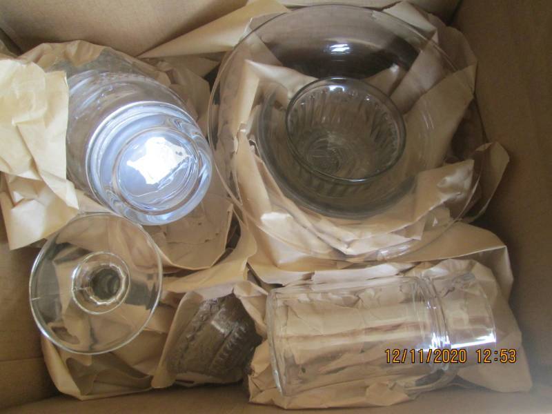 lot 191 image: Assorted glassware - 2 boxes...