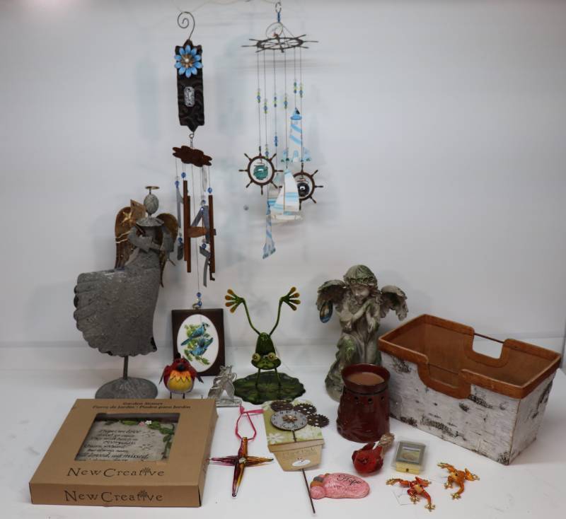 Wind Chimes, Garden Stone, And Garden Dcor