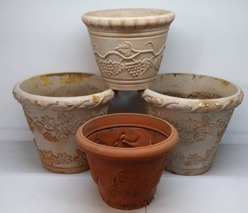 Foam & Plastic Planters