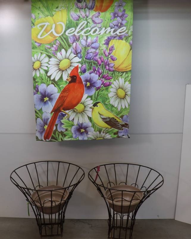 Metal Flowerpot Stands, Welcome Flag w Pole