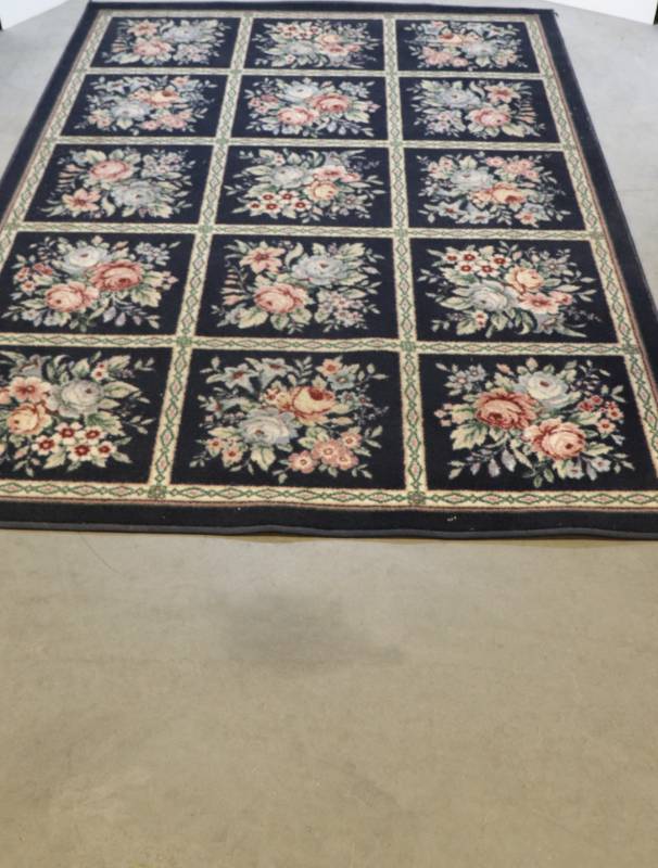 Area Rug  56 x 78