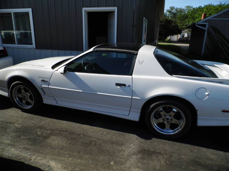lot 1 image: 1988 Pontiac Firebird Trans Am