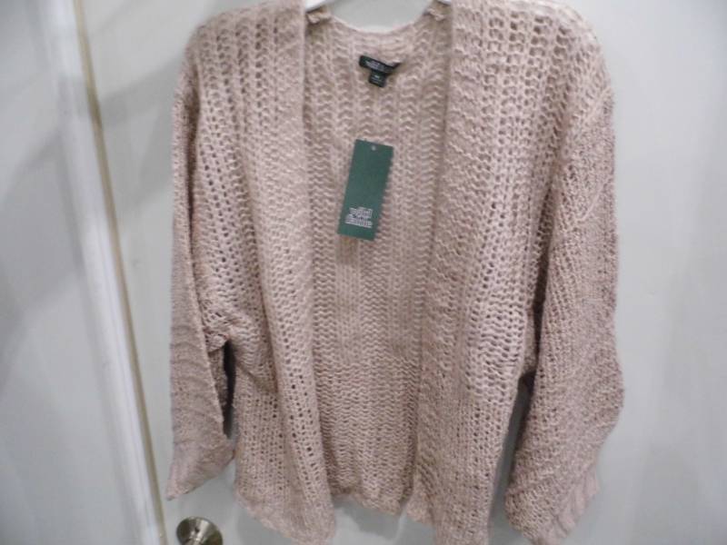 lot 35 image: Lot of 3 Womens Sweaters