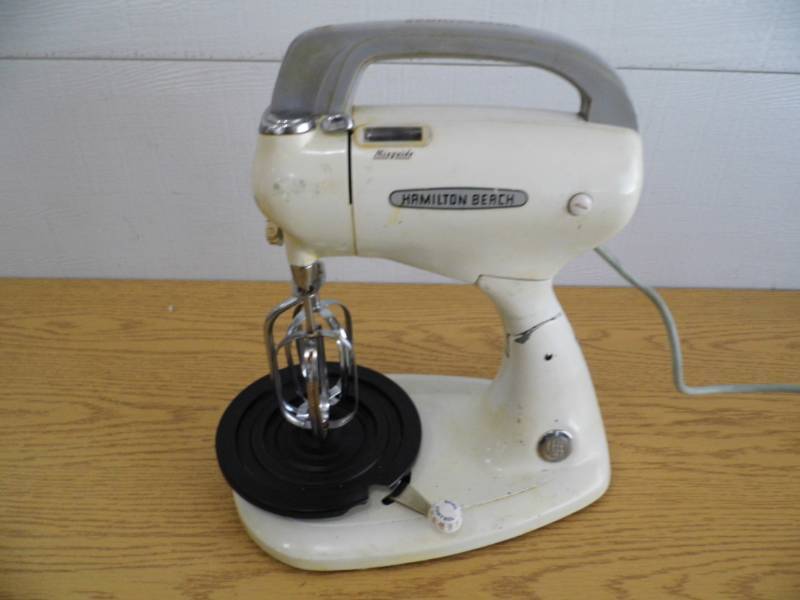 lot 92 image: Hamilton Beach Mixer