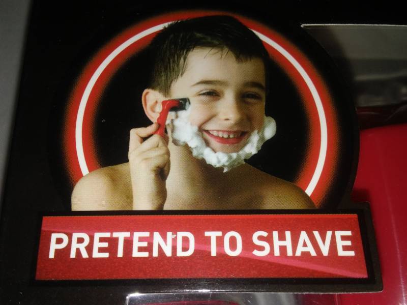 lot 9 image: NEW boys play shaving kits - 3.