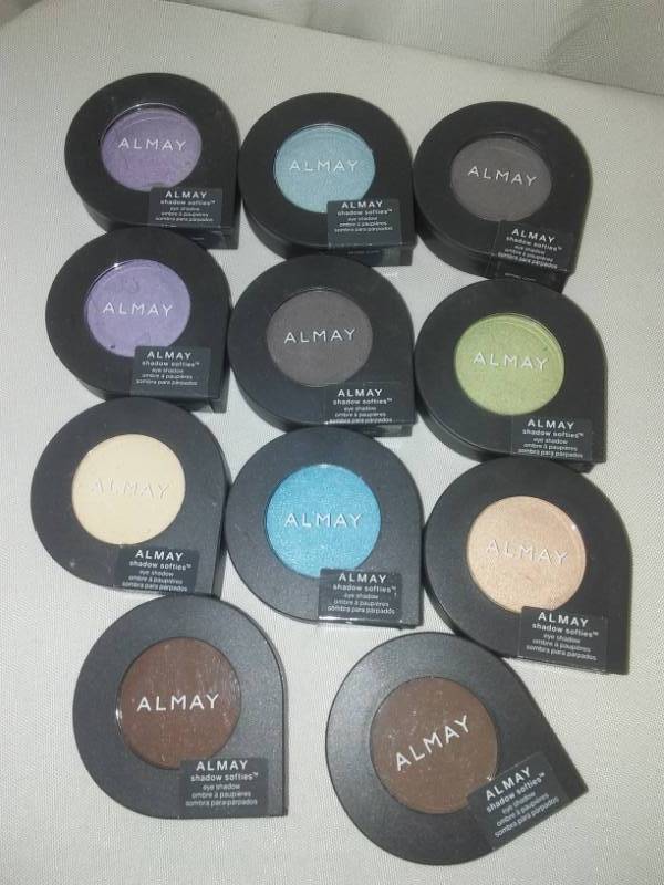 lot 16 image: Almay shadow softies - 11. Sealed.