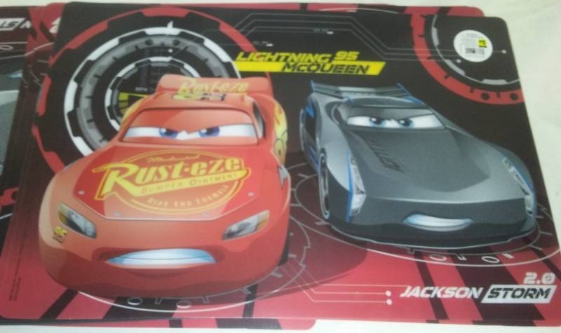 lot 54 image: NEW Cars placemats - 17.