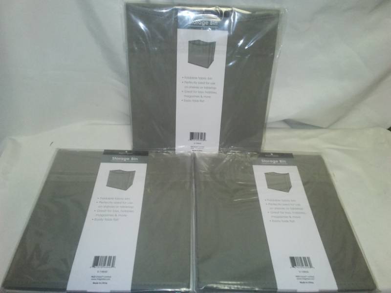 lot 106 image: 3 collapsible storage bins - cloth.