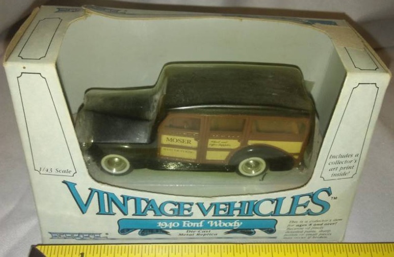 lot 160 image: 1940 Ford Woody delivery truck Moser