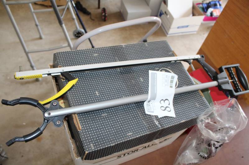 lot 83 image: Lot of (2) Trash Grabber Sticks