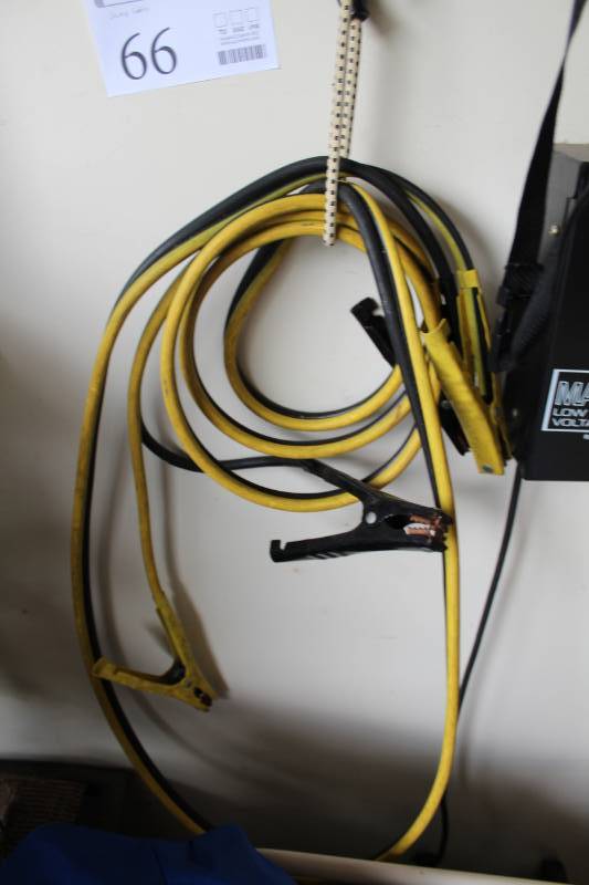 lot 66 image: Jumper Cables