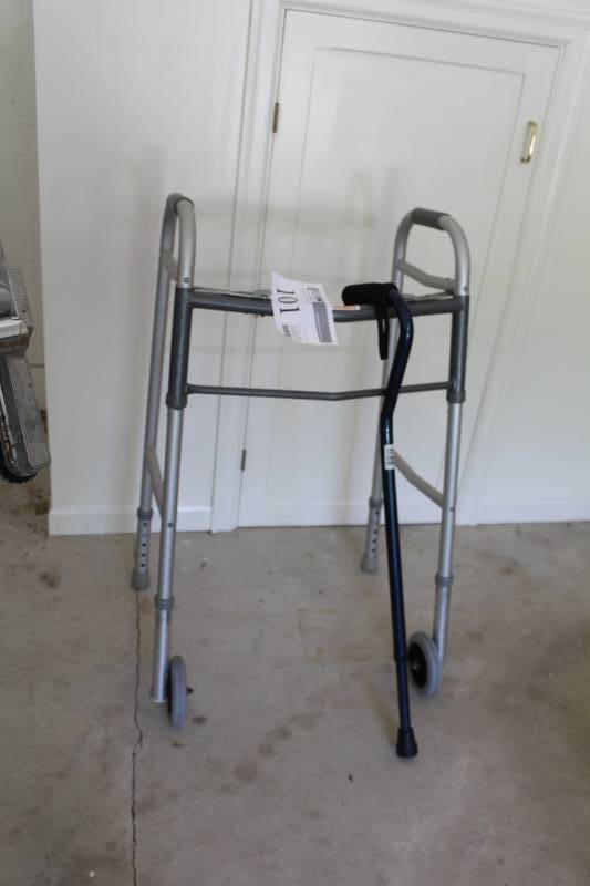 lot 101 image: Medical Walker, Cane