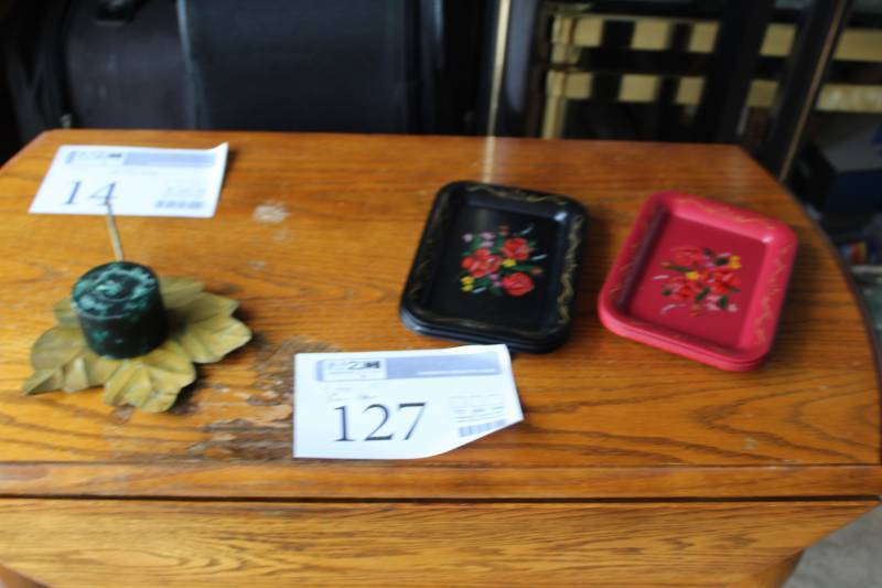 lot 127 image: Lot of (9) Bronze Floral Candleholder, Floral Serving Trays