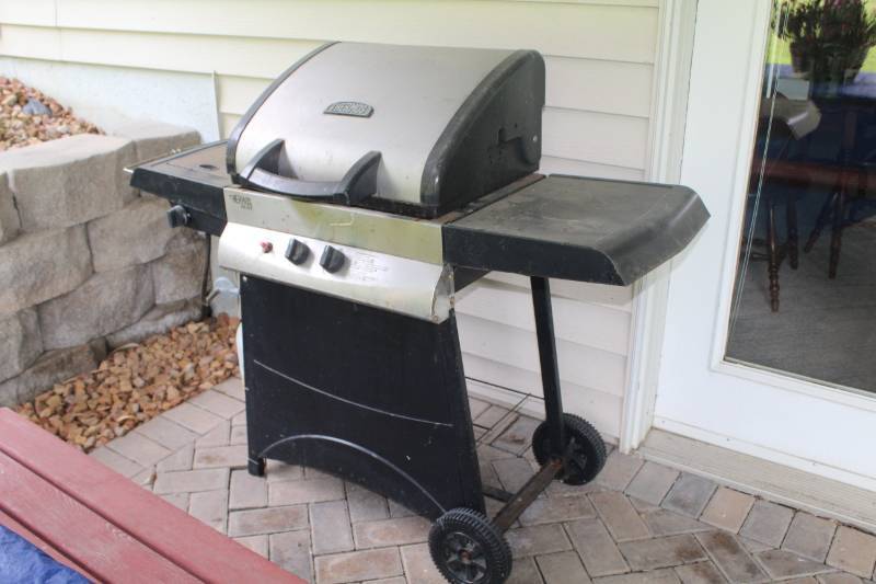 lot 181 image: Thermos Outdoor Propane Grill with Propane Tank