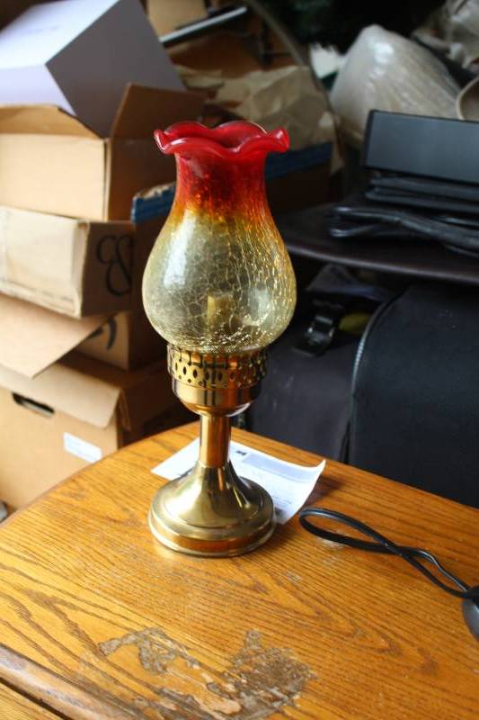 lot 187 image: Table Candle Lamp