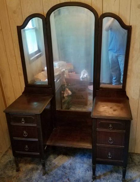 Vintage Dressing Table Vanity Combo With Triffold Mirror July