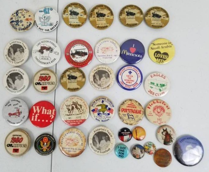 lot 24 image: 36 Vintage collectors pins buttons 1964 - 2004