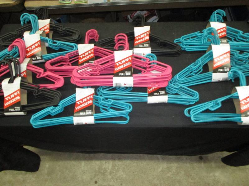 lot 24 image: 120 Hangers, need to be wiped off