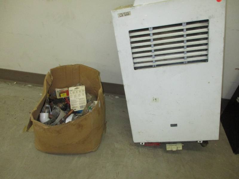 lot 131 image: LP Tankless Water Heater Gas Input 100,000BTU or 50,000 BTU Min Not Tested