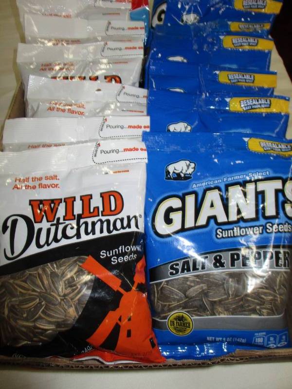 lot 167 image: 14 Packs of Sunflower Seeds