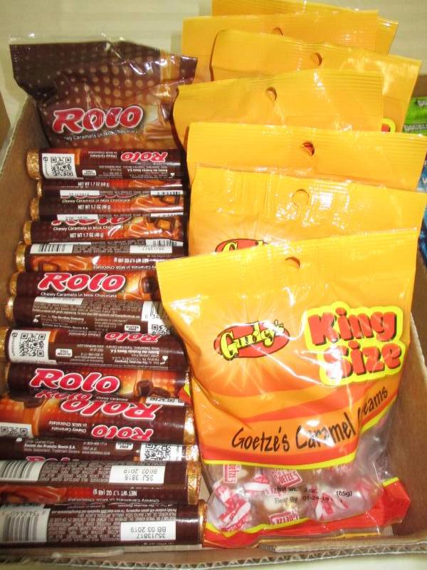 lot 174 image: 30 Packs of Rolos and Cream Carmels