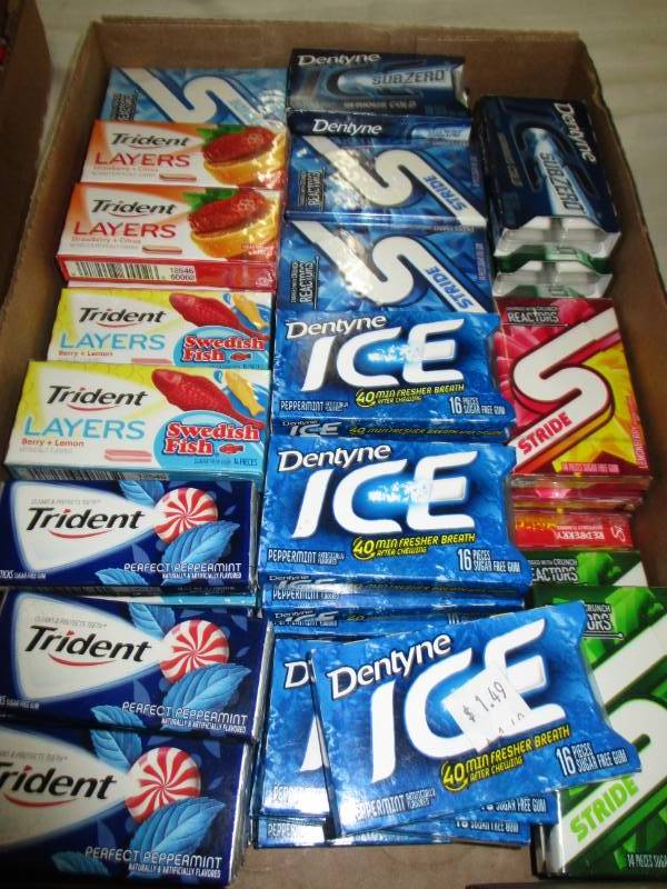 lot 176 image: 70 Packs of Gum