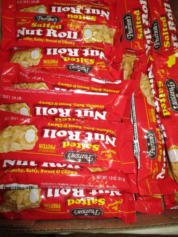 lot 186 image: 33 Salted nut roles