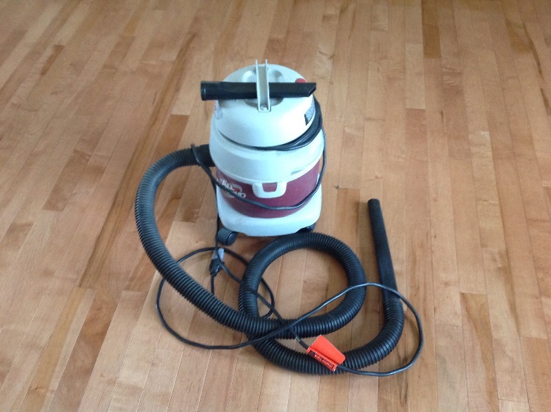 lot 11 image: Shop-Vac
