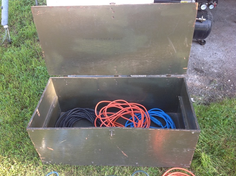 lot 29 image: Wood Chest & 6 Extension Cords