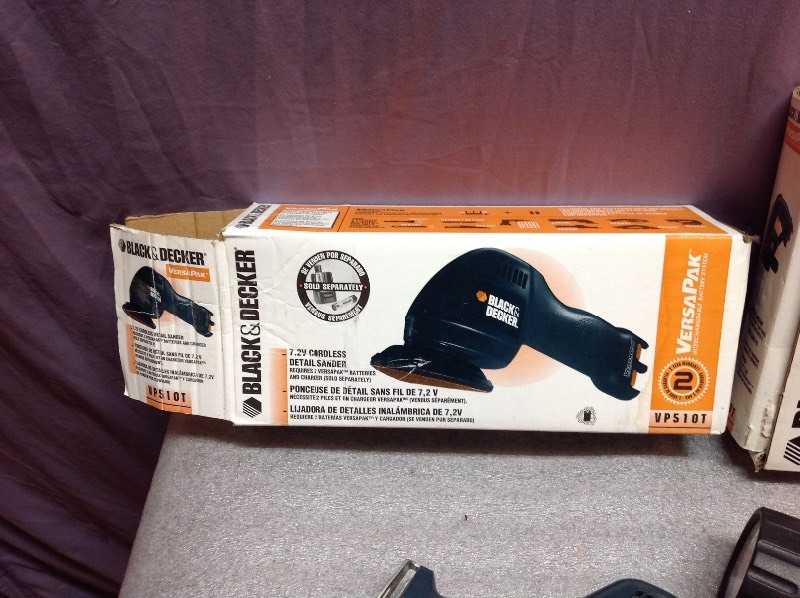 lot 60 image: Black & Decker Versa Pak Tools