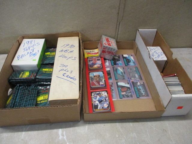 lot 33 image: Sports Cards