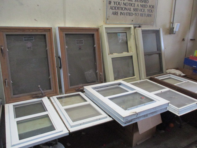 lot 73 image: Windows