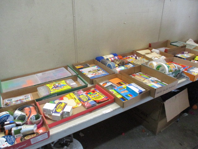 lot 79 image: Craft Supplies