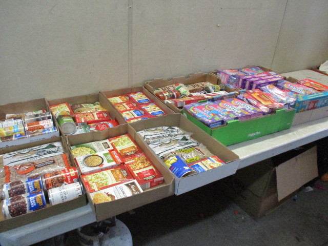 lot 86 image: Food and household