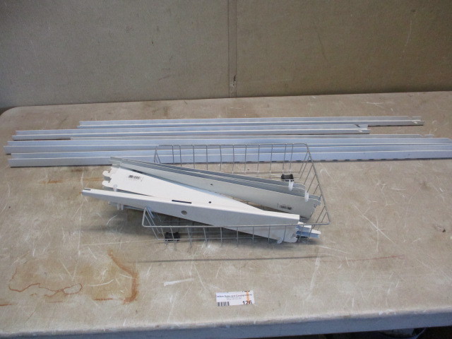 lot 126 image: Shelving Parts