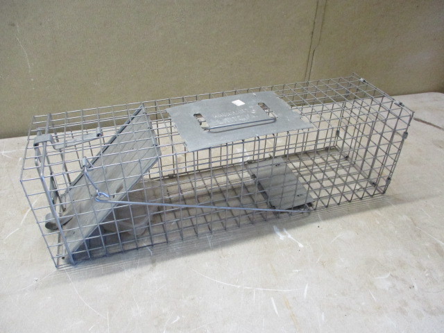 lot 131 image: Havahart live trap