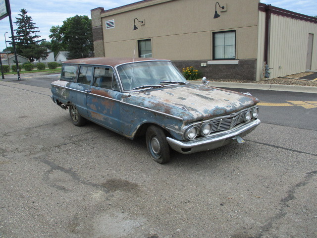 lot 1-1 image: 1963 Mercury Comet Wagon