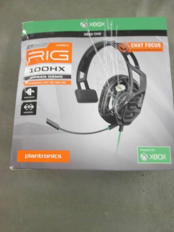 lot 30 image: Xbox  One Chat Focus...