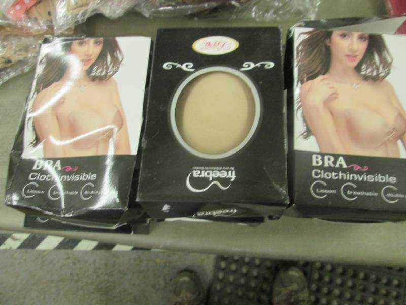 lot 37 image: Lot of 6 Freebras...