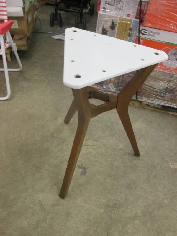 lot 174 image: White Cabinet & Table Pedestal...