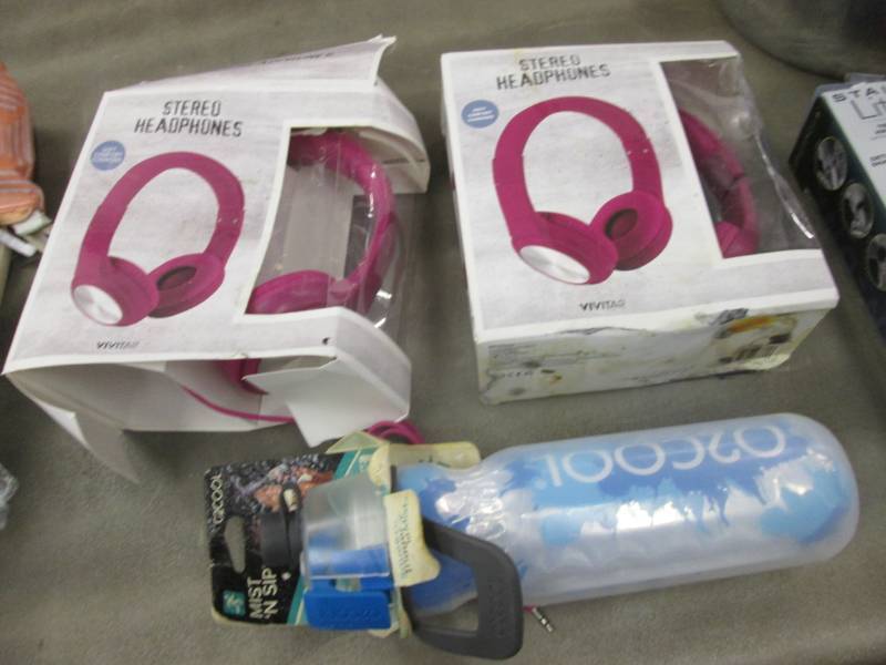lot 210 image: 2 Pair Vivitar Headphones, Water Bo...
