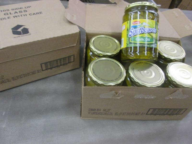 lot 265 image: 2 Cases of 6-24 fl oz Jars Nalley S...