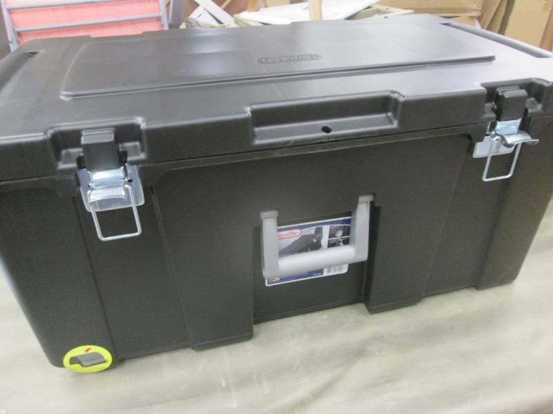 lot 330 image: Sterilite Footlocker 31 14 x 17 5...