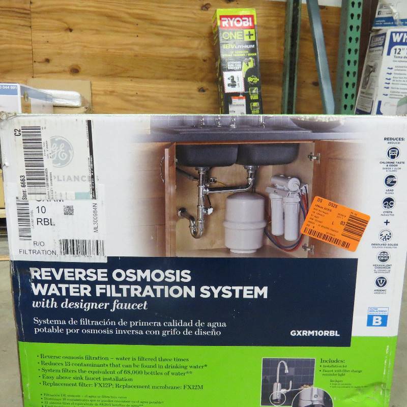 lot 26 image: GE Under Sink  Reverse Osmosis Water Filtration System