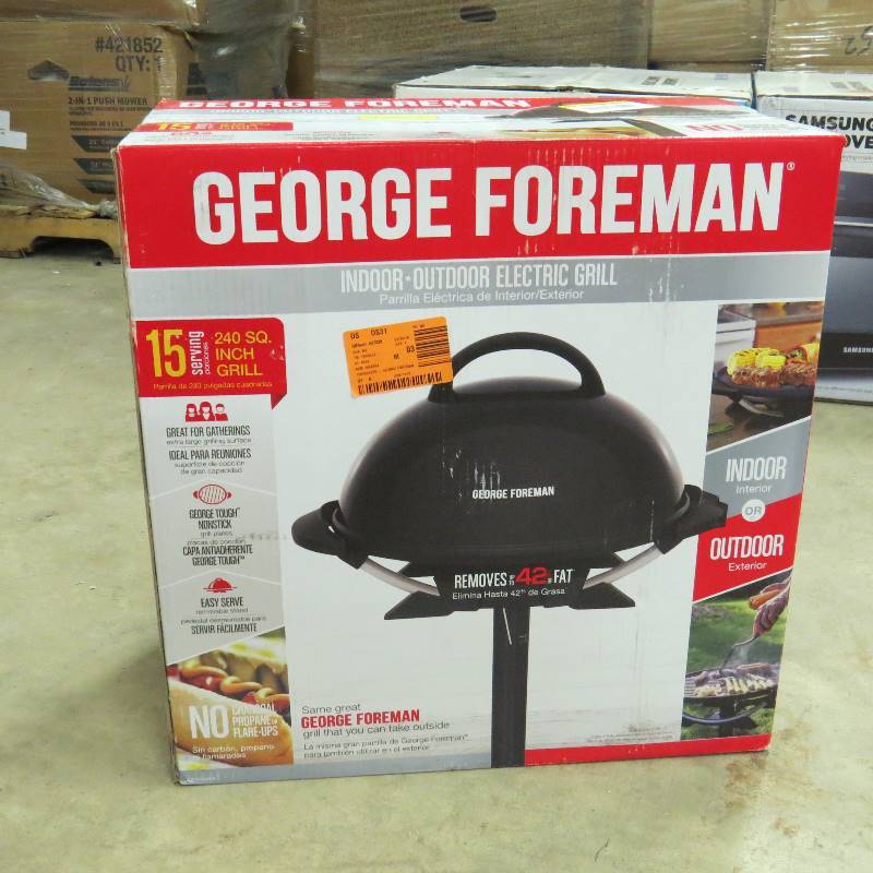 lot 58 image: George Foreman 15-Serving IndoorOutdoor Electric Grill in Black