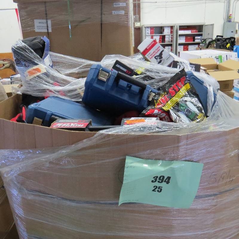 lot 69 image: Pallet Lot of Tools and Such